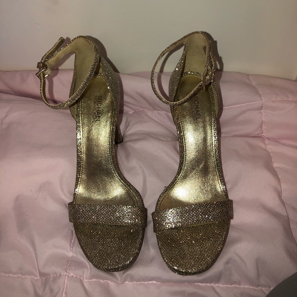 MICHEAL KORS HEELS